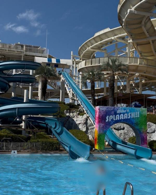 【よみうりランド プールWAI】を遊び尽くすレポ♪　5つのプールと8種のスライダーで夏を満喫！