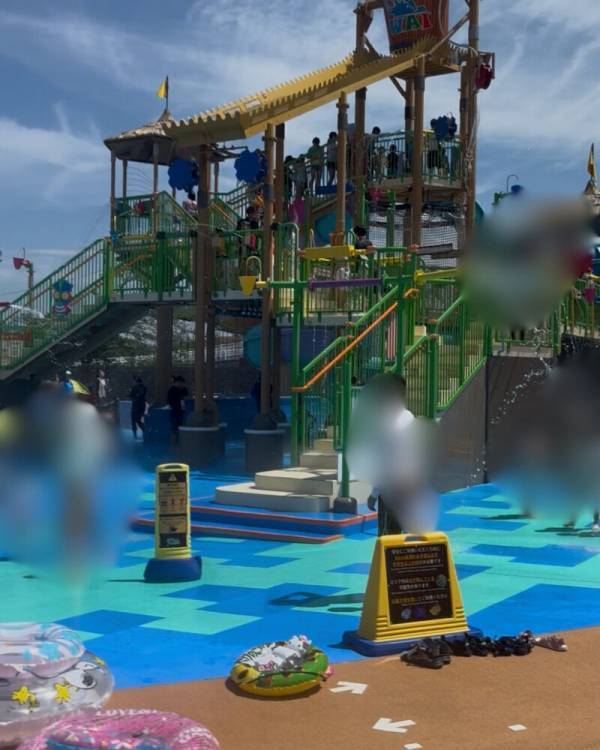 【よみうりランド プールWAI】を遊び尽くすレポ♪　5つのプールと8種のスライダーで夏を満喫！