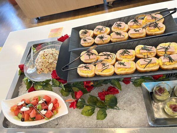 至福の食べ放題に4歳児もにっこにこ♡ 夢のハーゲンダッツ食べ放題＆リゾート料理を楽しめるホテルブッフェに親子が潜入！