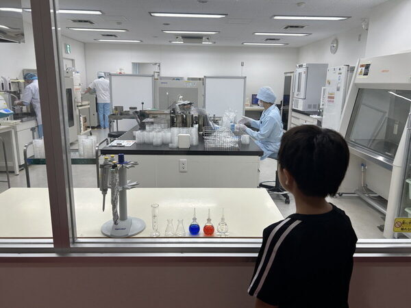 無料アイス試食が最高～！ガリガリ君の【赤城乳業】工場見学は親子でワクワク全開！