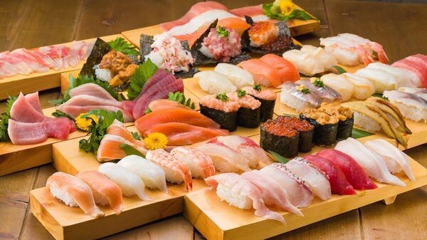 お寿司もカニも海鮮しゃぶしゃぶも食べ放題！【未就学児無料&小学生半額】夏休み限定の豪華すぎるプラン