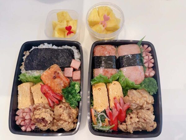 第五子妊娠の辻希美さん「のり弁とスパムおにぎり」リクエストに応えて二種類の中学男子弁当を早朝から手作り