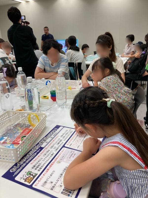 地震で電気が止まったら三日間で1人何本の電池が必要？ 小学1年生が防災×科学工作を学んでみた【夏休みの自由研究のヒントに！】