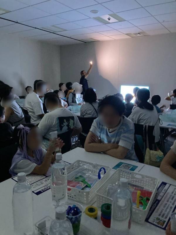 地震で電気が止まったら三日間で1人何本の電池が必要？ 小学1年生が防災×科学工作を学んでみた【夏休みの自由研究のヒントに！】