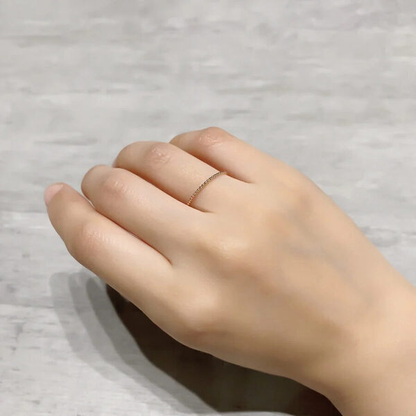 結婚指輪に重ねづけして“こなれ感”アップ！ 優美な繊細さを持つ「1DK Jewelry works」のジュエリー