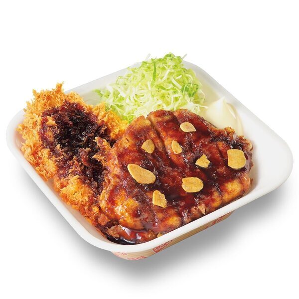 うまそ過ぎる～食欲そそる！豚肉も鶏肉も一度にがっつり「トンテキとチキンカツの合い盛り」かつやの新メニュー