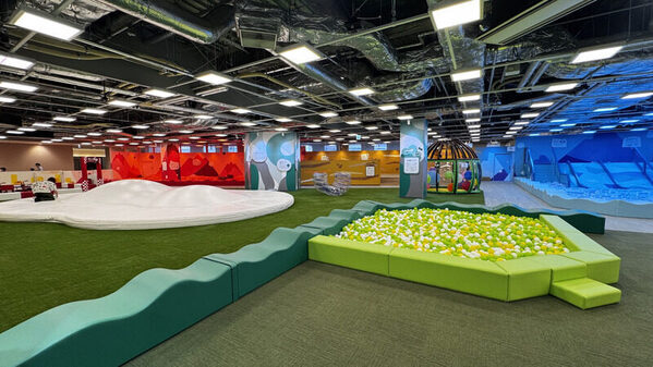 猛暑でも思いっきり子どもが遊べるユートピア！ 屋内型こどもの遊び場「ちきゅうのにわ」最大規模の港北店を遊び倒したレポ