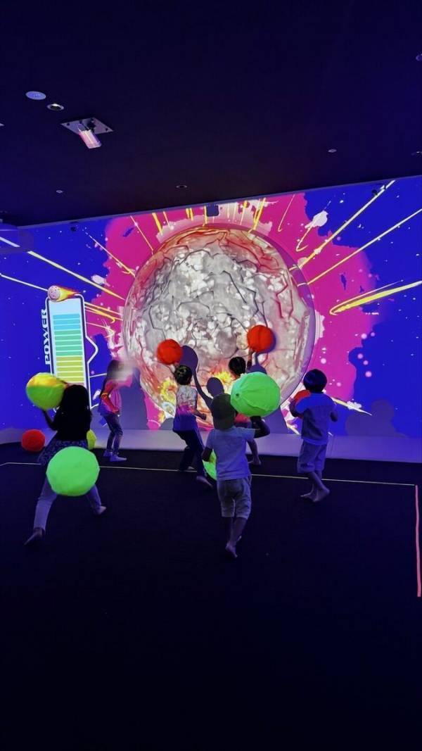 猛暑でも思いっきり子どもが遊べるユートピア！ 屋内型こどもの遊び場「ちきゅうのにわ」最大規模の港北店を遊び倒したレポ