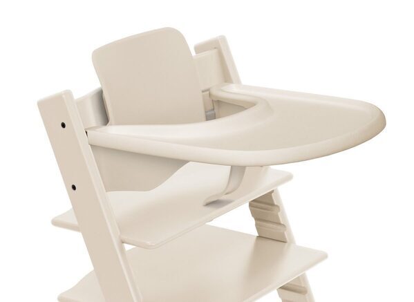 オシャレ！ストッケの名作チェア「トリップ トラップ」に上品な新色バニラホワイト登場【アカチャンホンポ限定】