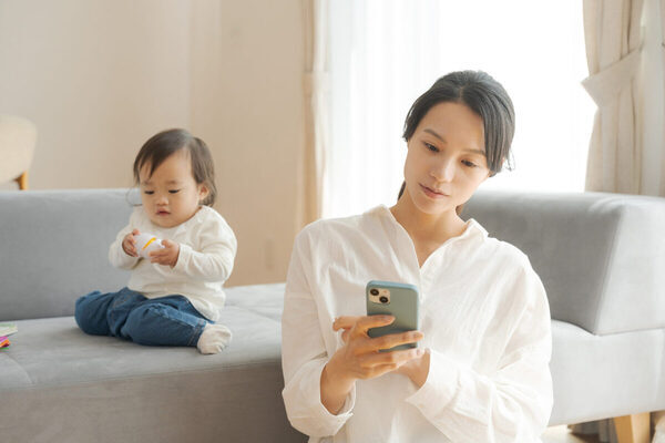 ハーバード大卒の小児精神科医が明かす「子どもを愛おしいと思えない時もあった」自信を失っている母親たちに伝えたいこと