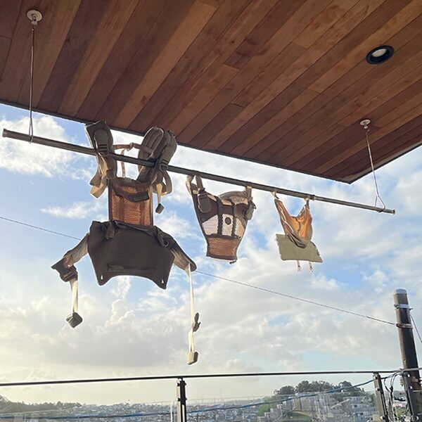 【猛暑育児の神アイテム】エアバギーの“涼感×洗える”抱っこひも『COMFO』が話題沸騰中