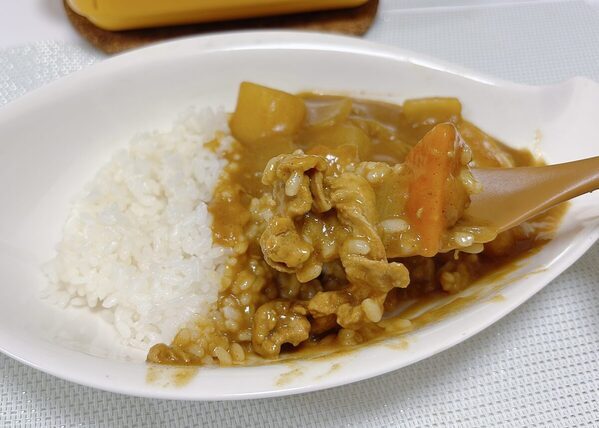 “わが家のベストカレー”をAIが診断！ 甘口？中辛？カレールウの悩みが消えた日