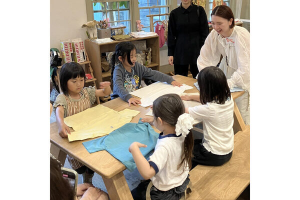 代官山のビームスで特別なお仕事体験！コーディネートを考えたりロゼッタ作りも。