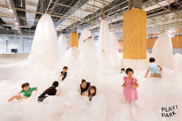 【ミラーボールと想像虫がテーマ！】自由研究はアートで攻める⁉ PLAY! PARKのワクワク研究室が今年も開室