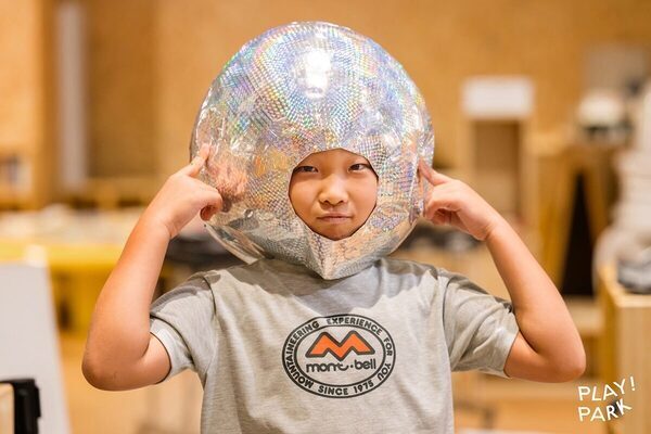 【ミラーボールと想像虫がテーマ！】自由研究はアートで攻める⁉ PLAY! PARKのワクワク研究室が今年も開室