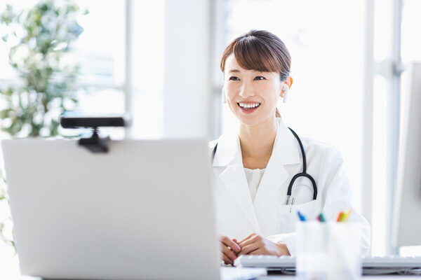 第一子妊娠中に昇進、重要なポジションに任命された小児精神科医が今も忘れない指導医の言葉「誰でも同じ責任と休む権利がある」