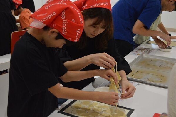 【おいしい♡楽しい♡学びもある♪】夏休み、グリコのお菓子工場ツアーに親子そろって大満足した件｜親子体験レポ