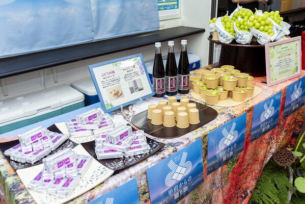 TGCから世界へ！ 甲府市×鯖江市の「ものづくりタッグ」が、魅力的な子育て支援に繋がる理由