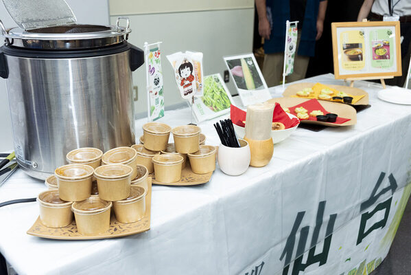 TGCから世界へ！ 甲府市×鯖江市の「ものづくりタッグ」が、魅力的な子育て支援に繋がる理由