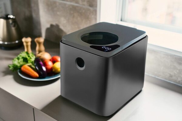 一家に一台！【生ごみ最大92.8％削減】ニオイも重さもここまで変わる！魚の骨まで処理できる最新キッチン家電