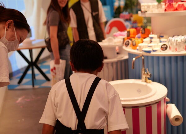 【あのバスボムが作れちゃう】ガチ本気！な「LUSH」の子ども向けお仕事体験プログラムがスゴイ