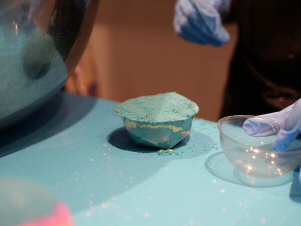 【あのバスボムが作れちゃう】ガチ本気！な「LUSH」の子ども向けお仕事体験プログラムがスゴイ
