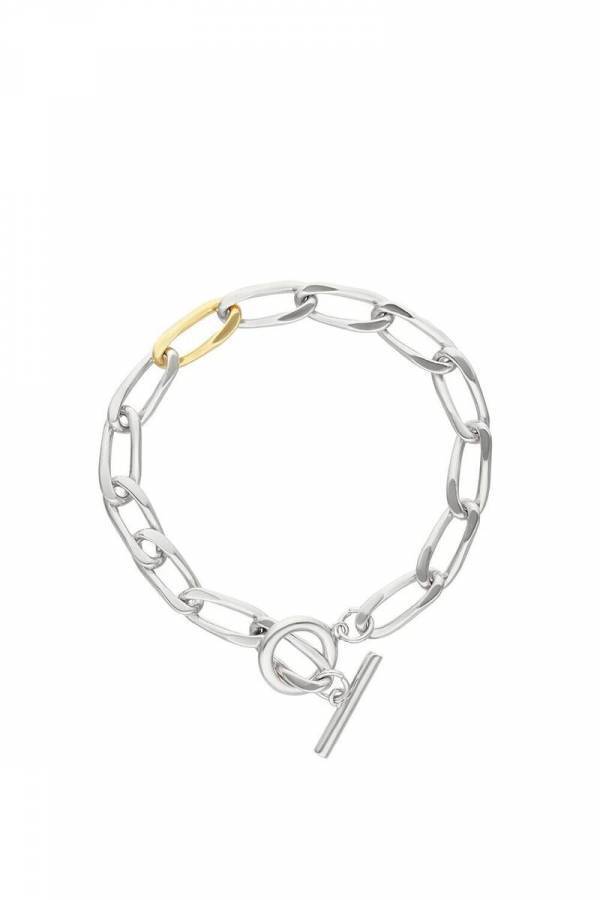 パートナーと色違いでさりげないペア感。ジェンダーレスなデザインで大人同士ならではの絆を表現するAFFECTのジュエリーアイテム