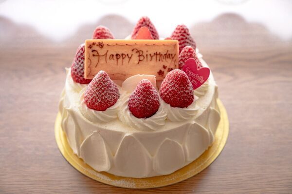 「人生を改めて考え直すきっかけに」20歳の誕生日に両親から贈られた一粒石のベビーリング