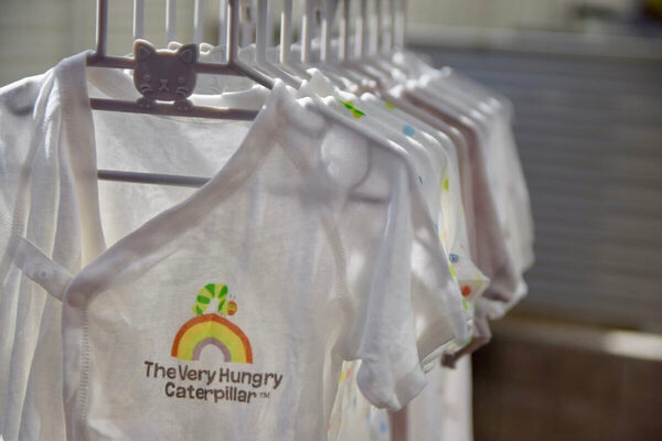 【新米ママの疑問】赤ちゃんの服って大人の服と一緒に洗っていいの？ 洗剤・柔軟剤は？