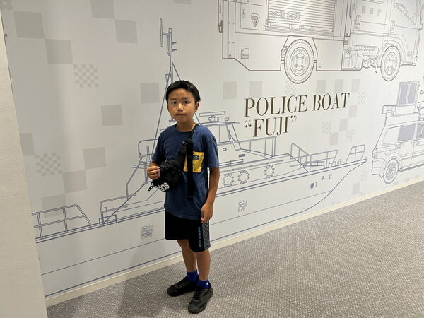 【刑事ドラマ好きにはたまらない】リアル感たっぷりの警視庁見学ツアーに親子で参加してみた