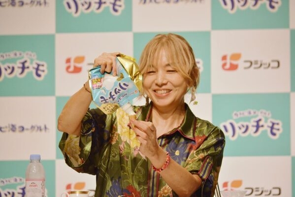 山口智子さんが「バケツレベルで食べる」と言うほど大好きな食べ物を告白、熱烈な愛を語る