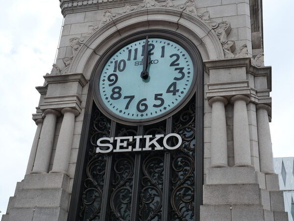 【銀座のシンボルが目の前に！】あのSEIKO時計塔で実験ができちゃう「わくわく時計教室 日時計編」