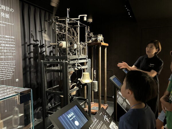 【銀座のシンボルが目の前に！】あのSEIKO時計塔で実験ができちゃう「わくわく時計教室 日時計編」