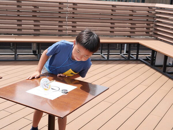 【銀座のシンボルが目の前に！】あのSEIKO時計塔で実験ができちゃう「わくわく時計教室 日時計編」