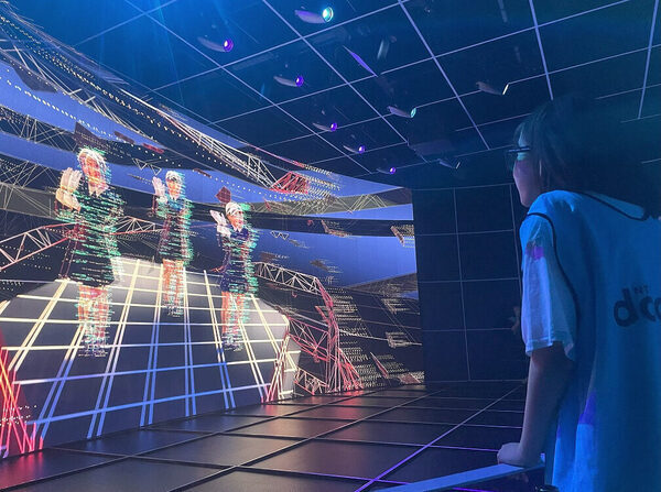 QuizKnockの須貝さん 東さんと一緒に未来の通信が体験できるドコモ未来フィールドが凄かった！