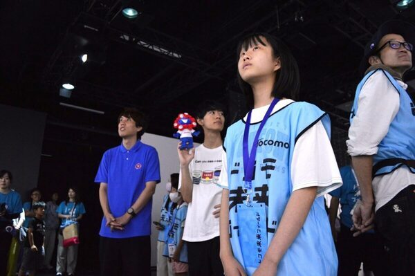 QuizKnockの須貝さん 東さんと一緒に未来の通信が体験できるドコモ未来フィールドが凄かった！