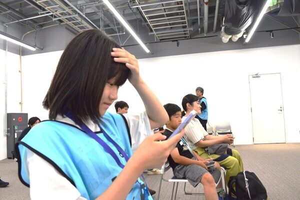 QuizKnockの須貝さん 東さんと一緒に未来の通信が体験できるドコモ未来フィールドが凄かった！