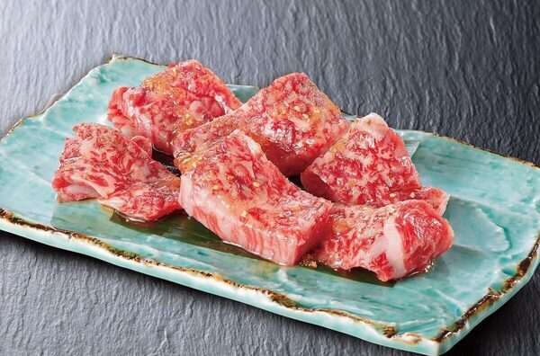 お得！【何皿でも半額‼】黒毛和牛カルビも牛サガリも“食べ放題感覚”で爆安フェア開催