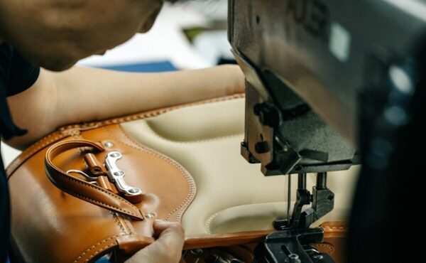 ランドセルが超お得！ 最大50％OFF＆6年間保証で職人のこだわりが光る工房系ランドセルが手に入る