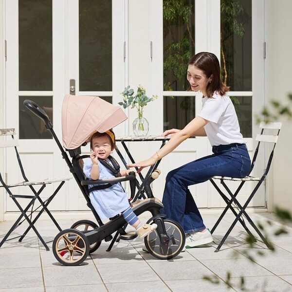 ベビーカー卒業後の移動、どうしてる？ 「抱っこはつらい」「思う存分歩かせたい」そんなお悩みを解決する移動グッズが登場