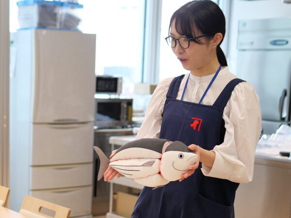 【300年を超える伝統の味】削って食べて、小4息子も思わず「うまっ！！」老舗かつお節専門店・にんべんの体験レポート