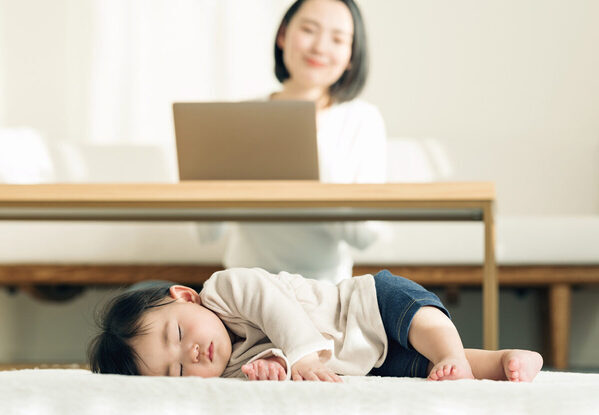 2歳以下の子どもを育てるママたちは「育児中の自分時間」をどうやって確保している？