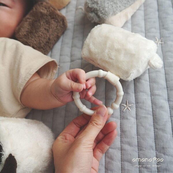 “はじめてのおともだち”に。赤ちゃんに優しい布つみき、新作『もちふわブロック ふわふわ＋』発売！森の仲間たちが仲間入り