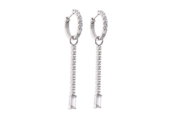 タイムレスで多彩な輝き。現代女性の“多面的な魅力”を祝福する新ジュエリーブランド「VARIÉLLE」誕生