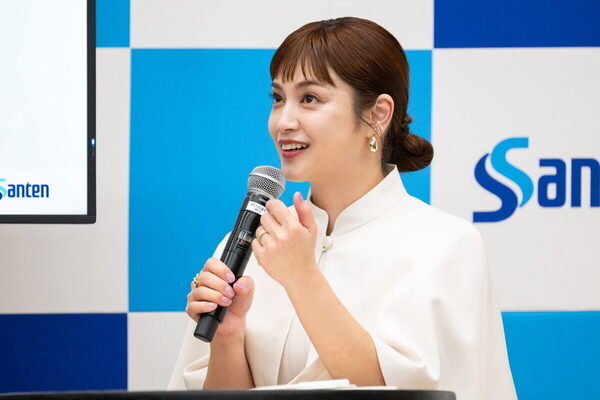 近視予防のヒントは「外遊びの時間」にあり⁉ 4児の母・平愛梨さんが眼科医と学ぶ「子どもの目の健康と近視対策」