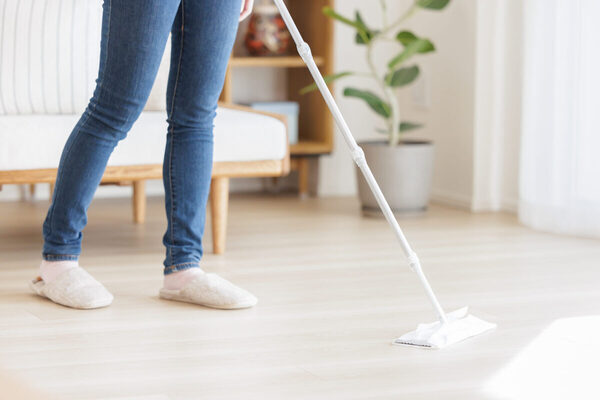 勝間和代さん「手作業で掃除する時代は終わり」 ロボット掃除機を「4割引き」で買う方法とは？