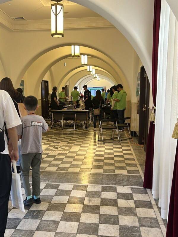 【遊びながら学べちゃう】小４息子が東大×マインクラフトの最強コラボイベントを安田講堂で体験！