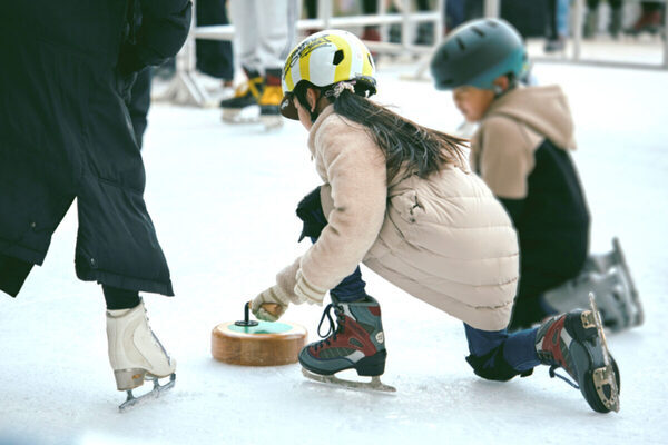 キッズタイムや親子教室もあるよ♪二子玉川ライズに冬季限定★屋外スケートリンクが今年も登場！