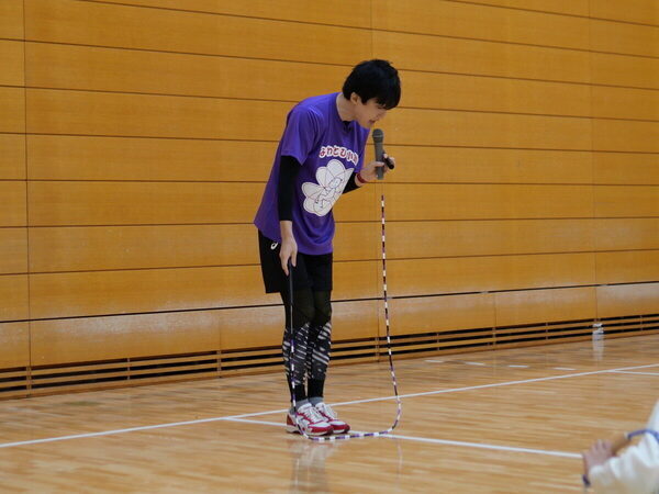 日本初のプロなわとびプレイヤーが伝授する「跳べた！」続出のヒミツ♪生山ヒジキさんの革命的レッスンに小４息子が潜入！