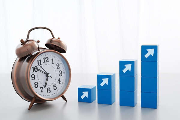 子どもの大学浪人や海外留学で「家計がピンチ！」の地獄に陥らないために。FPが教える賢い教育費の積み立て方